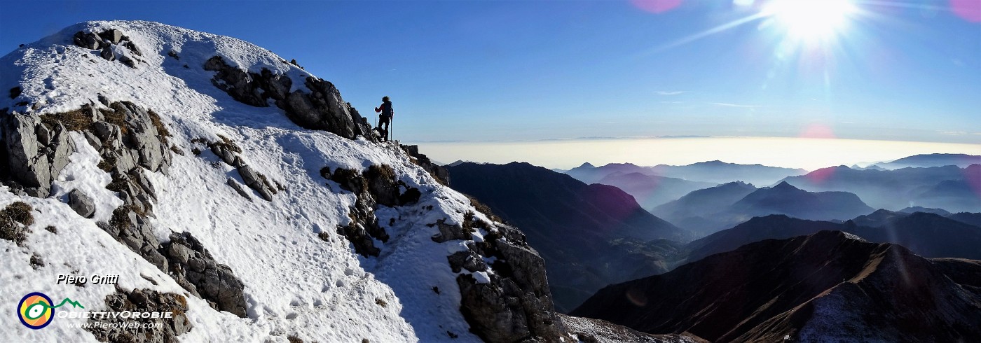 71 Scendendo con attenzione  passando sul treverso innevato .jpg